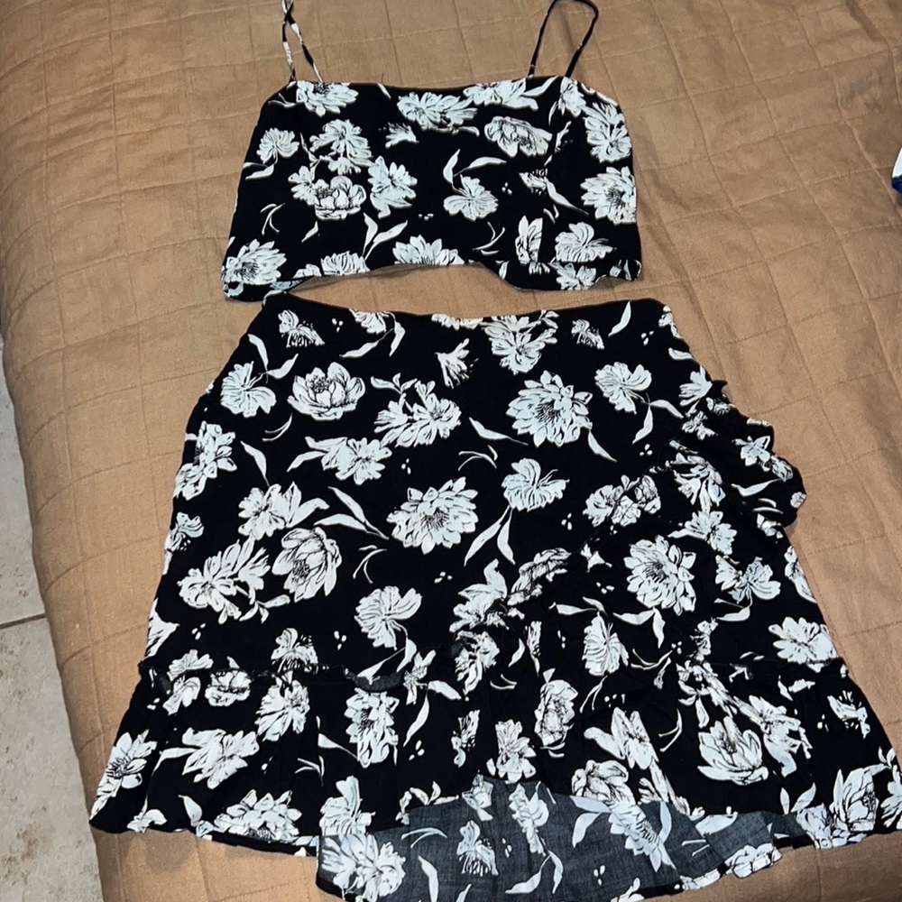Free people floral set